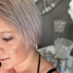 Meet your Posher, Charlyne